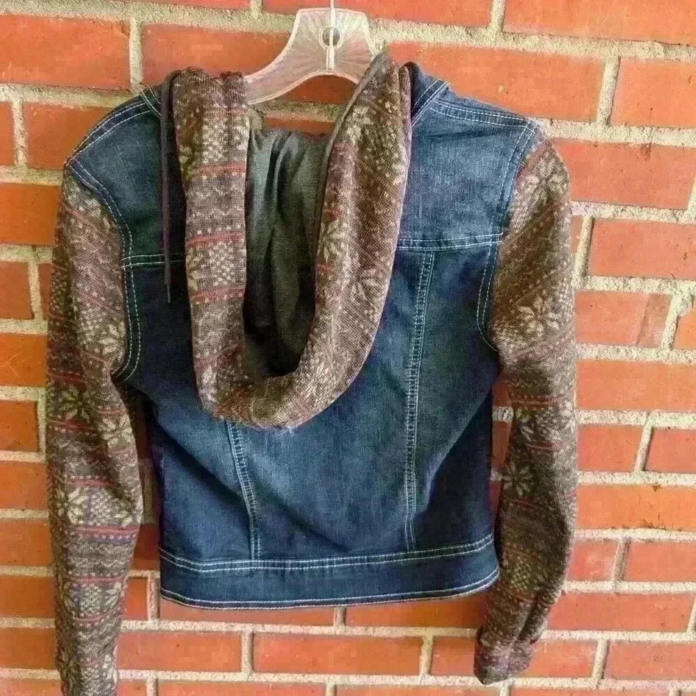 Wallflower NWT jean and fleece hoodie jacket size small - Picture 2 of 4